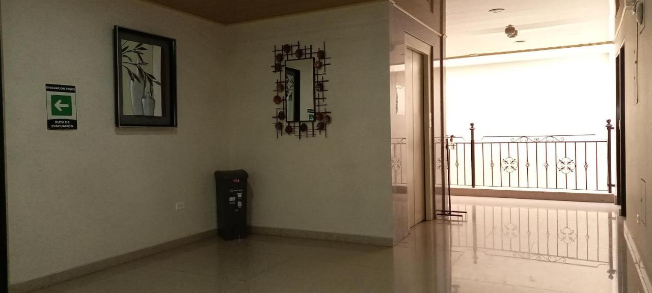 Hoteles Bogota Inn Lago Chico Zona Rosa Bagian luar foto
