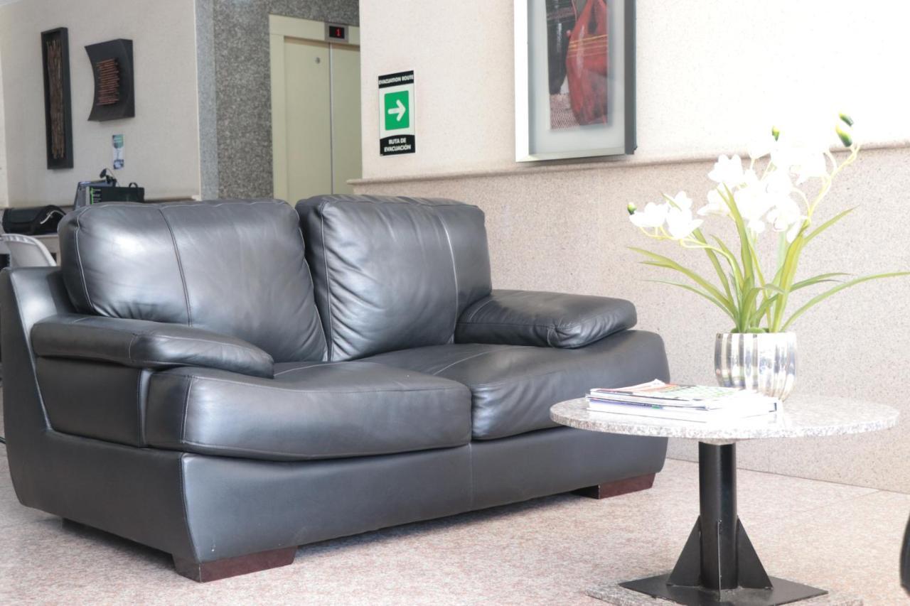 Hoteles Bogota Inn Lago Chico Zona Rosa Bagian luar foto