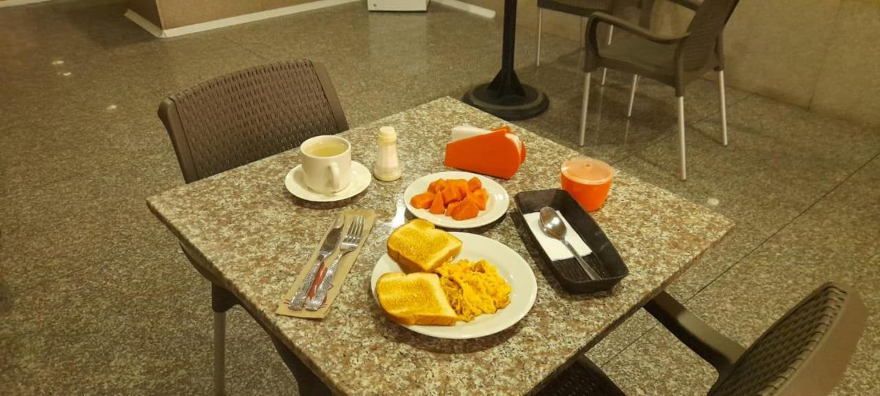 Hoteles Bogota Inn Lago Chico Zona Rosa Bagian luar foto